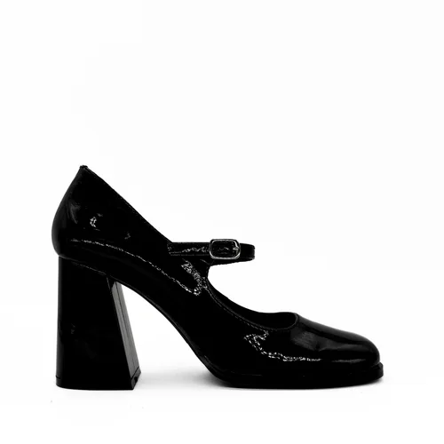 Jackie Mary Jane Heels by Amie Rafa