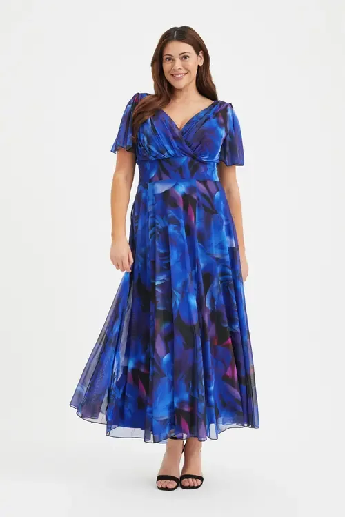 Isabelle Rose Angel Sleeve Maxi Dress by Scarlett & Jo