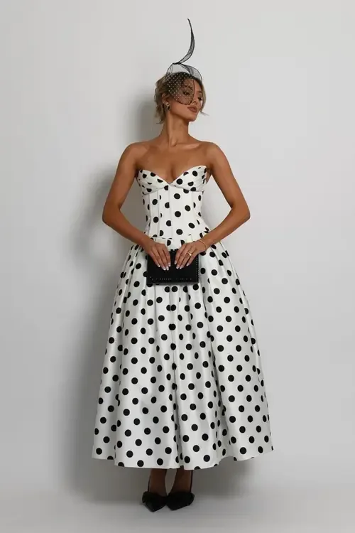 Pepper Midi Dress by AtoÌr