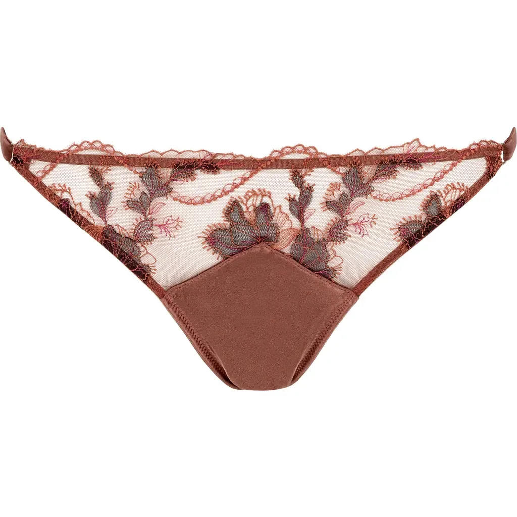 Poeme Prestige Shorts by Huit