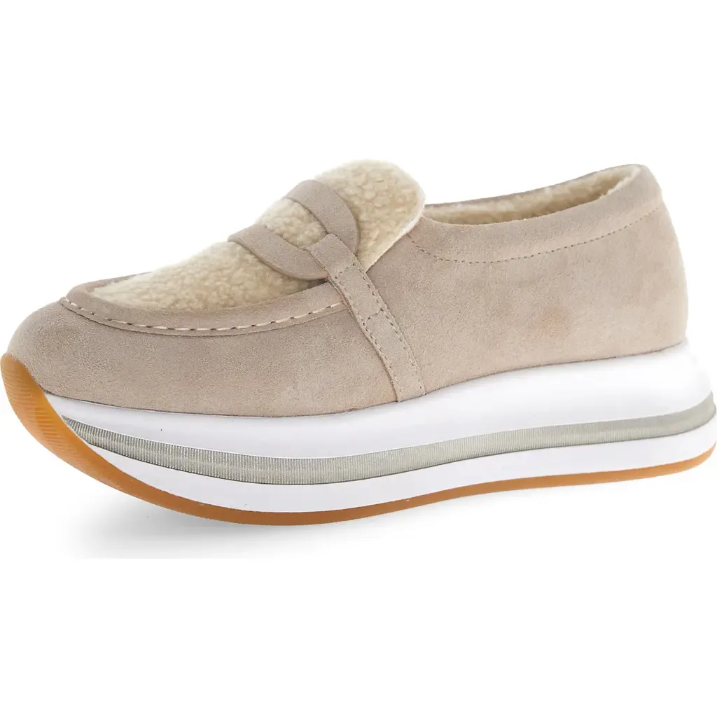 Merry Genuine Shearling Loafer by Voile Blanche
