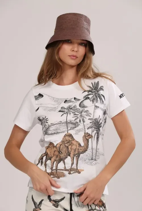 T-Shirt Mystic by Las Surenas