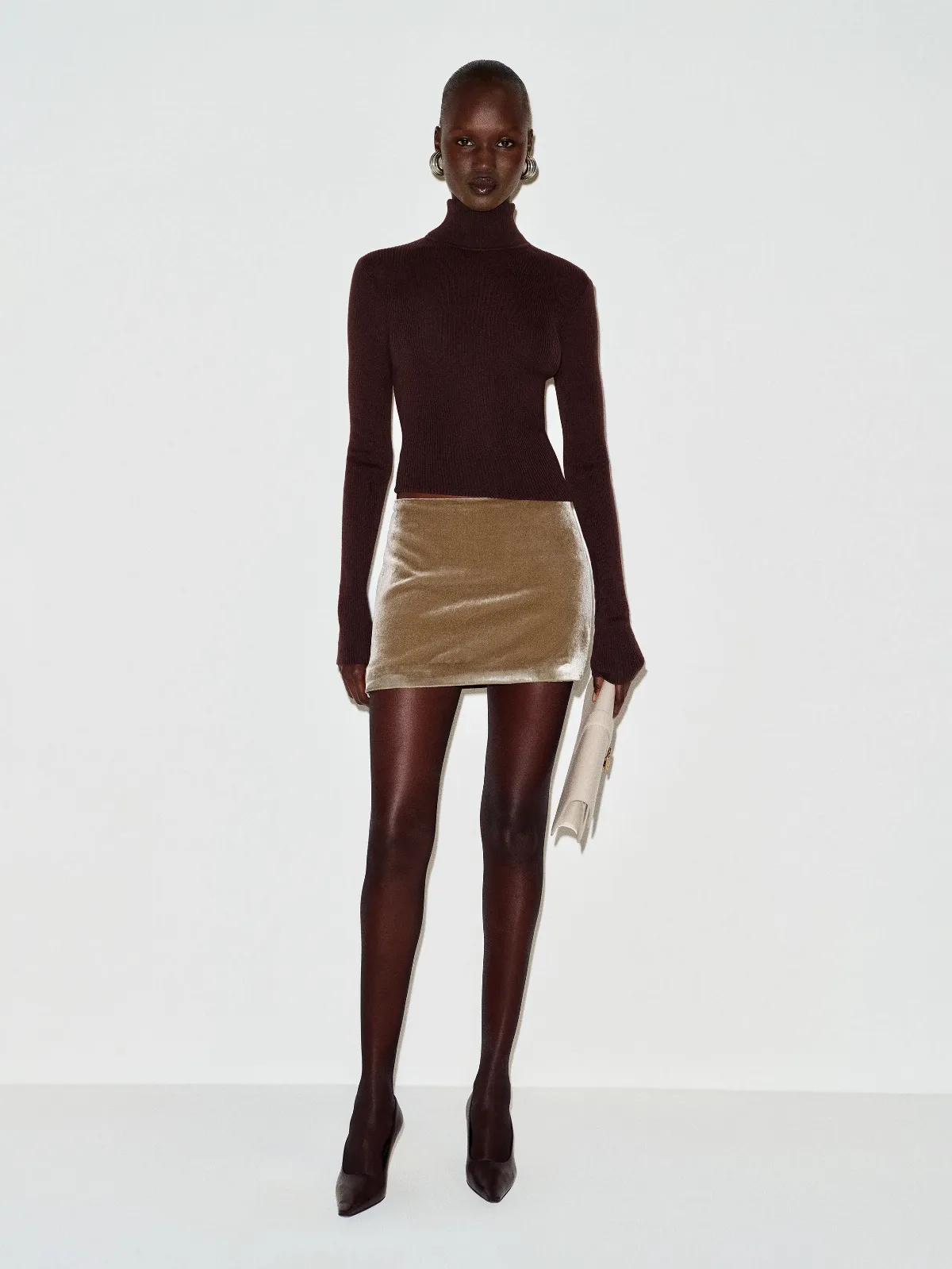 Carla Low Waist Velvet Skirt