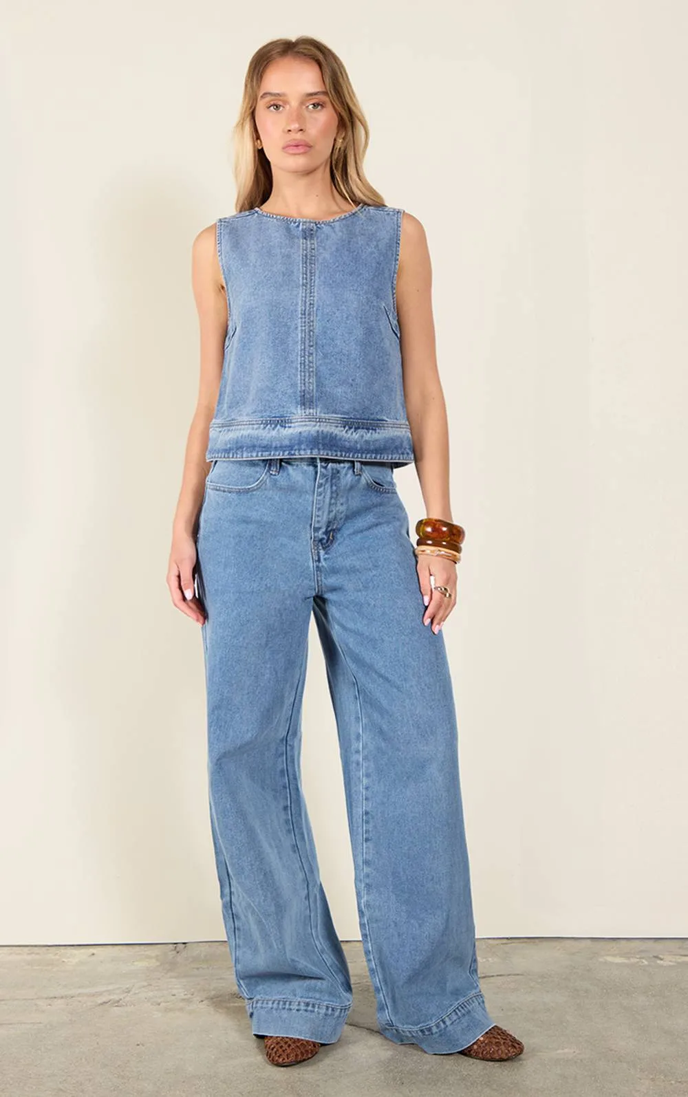 Seam Detail Wide Leg Jeans