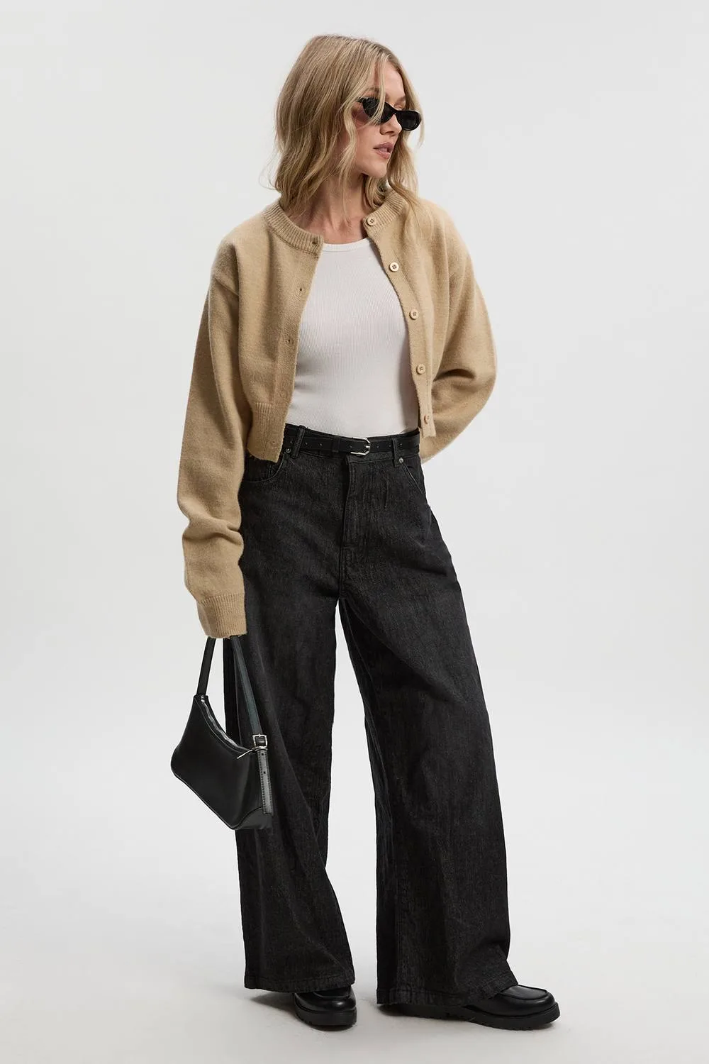 Basic High Waist Super Wide Leg Jean by boohoo