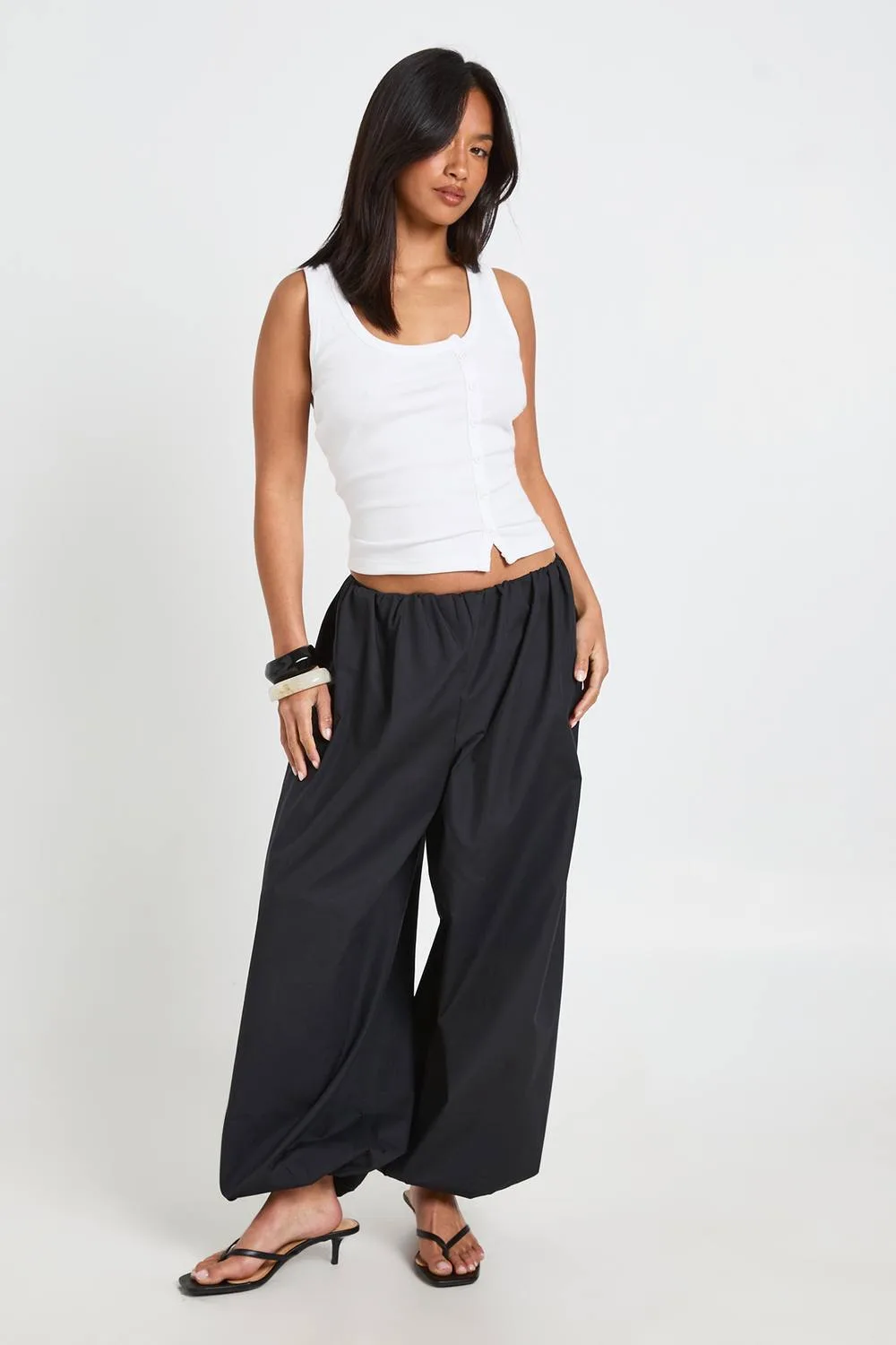 Poplin Low Rise Hareem Trousers by boohoo