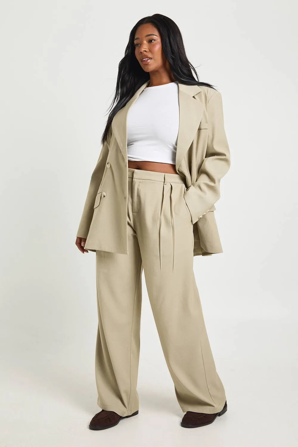 Tailored Wide Leg Trouser by boohoo