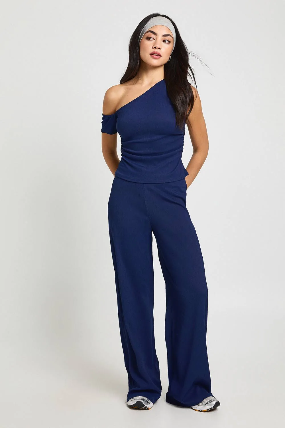 Crinkle Textured Ruched Twist Sleeve Trouser Co-Ord by boohoo