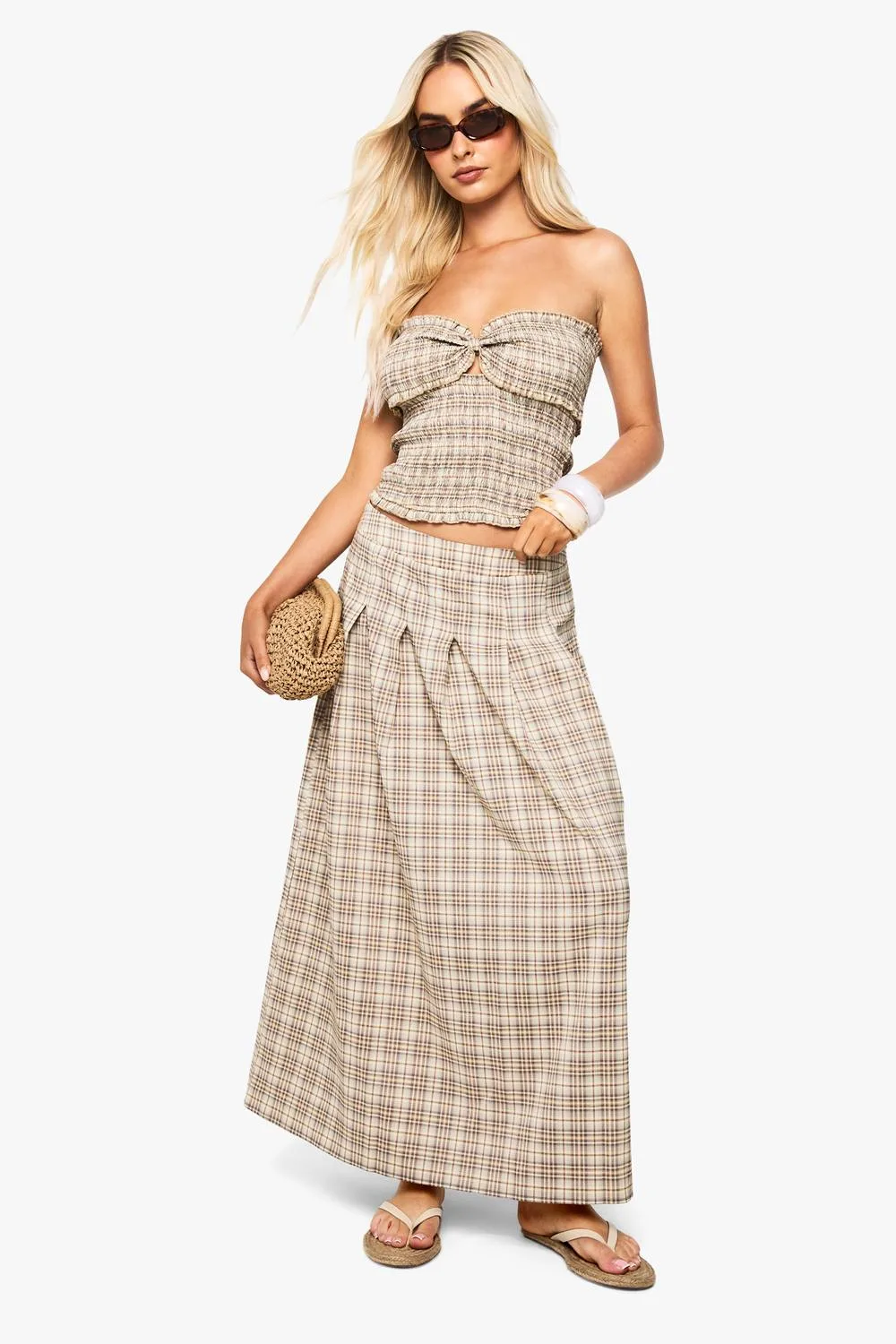 Check Pleated Split Midi Skirt by boohoo