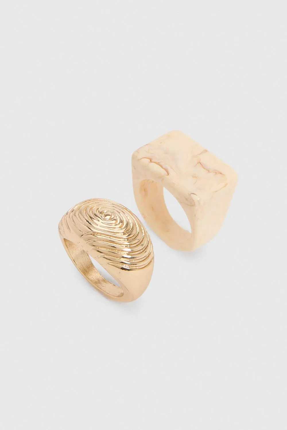 Resin Chunky Rings 2 Pack by boohoo
