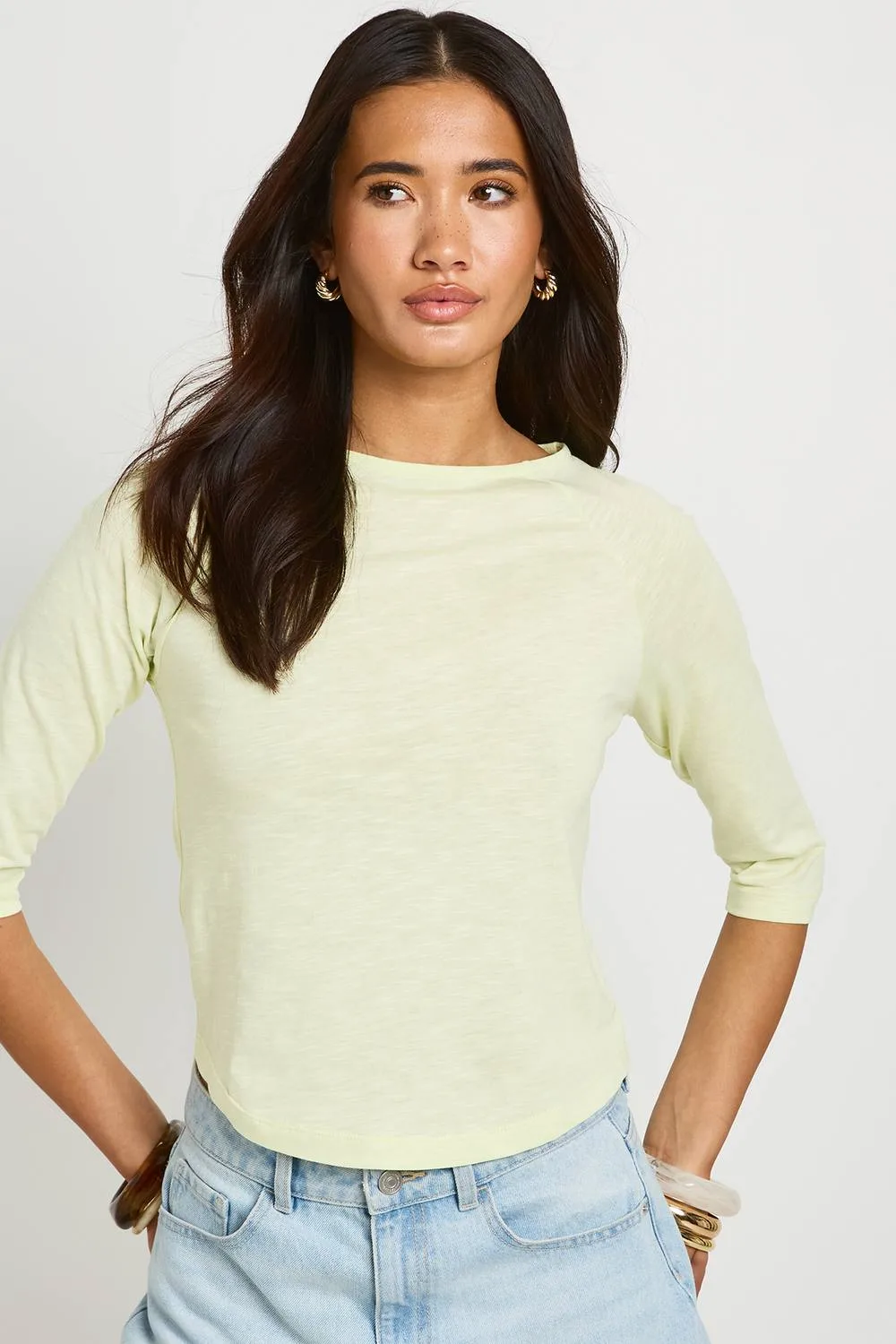 Slub 3/4 Sleeve Curved Hem Top by boohoo