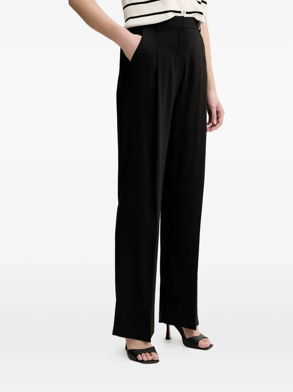 Nieva Pleated Trousers by Silvian Heach