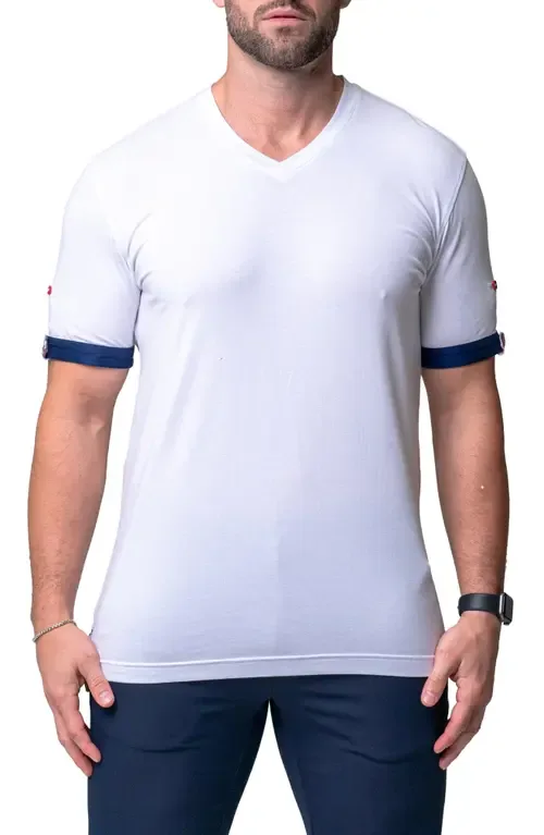 Vivaldi Solid Game V-Neck T-Shirt by Maceoo