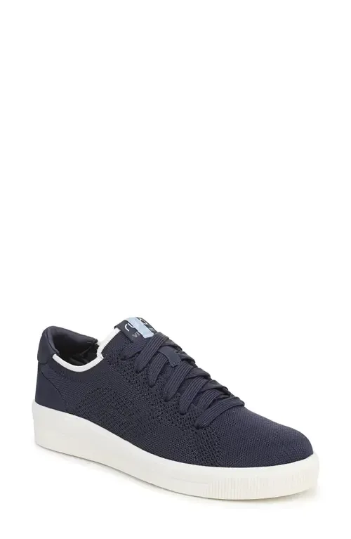 Viv Next Knit Sneaker by Rykä