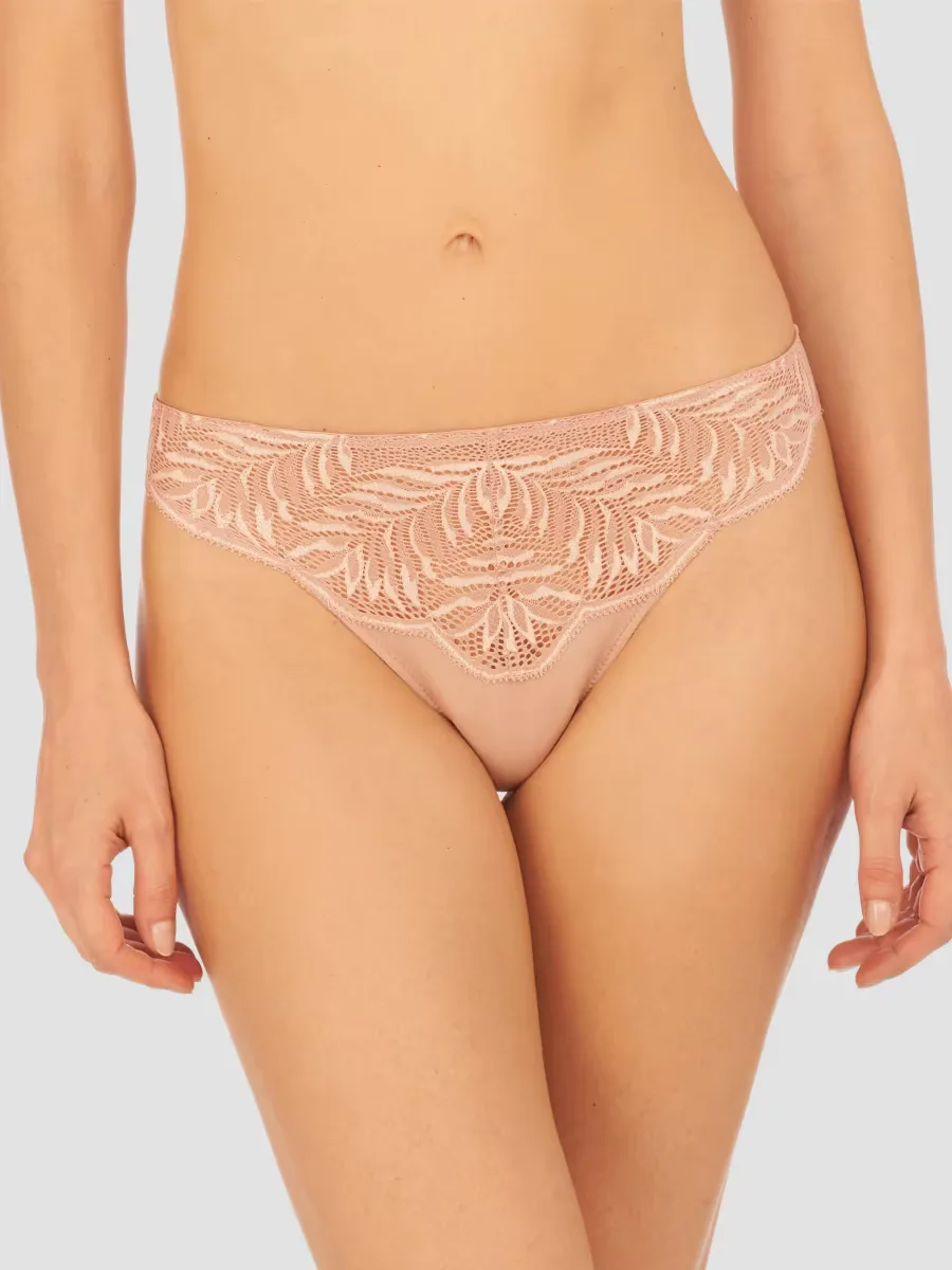 Lush Lace Thong by Natori