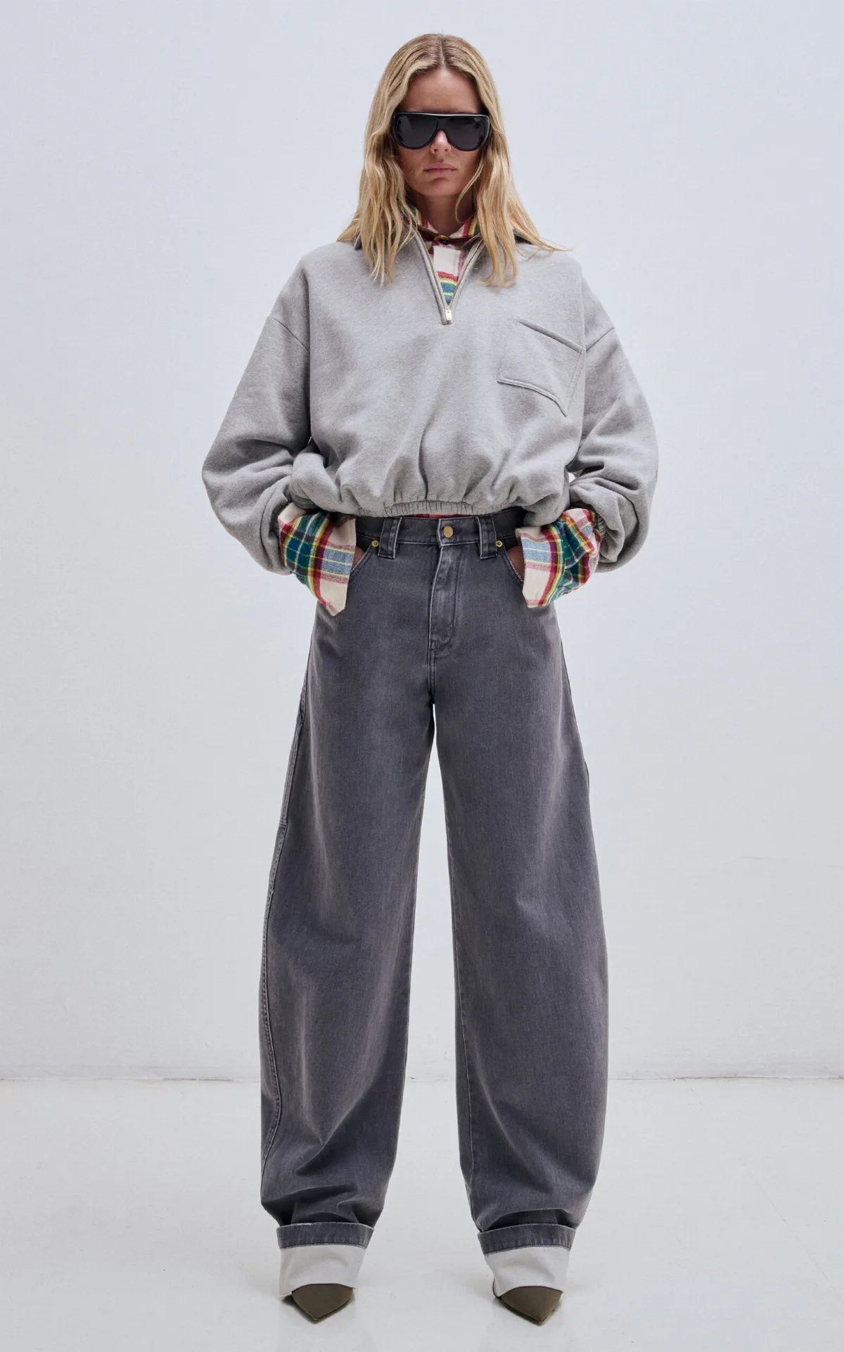 Alva Cotton Cropped Sweatshirt by Darkpark