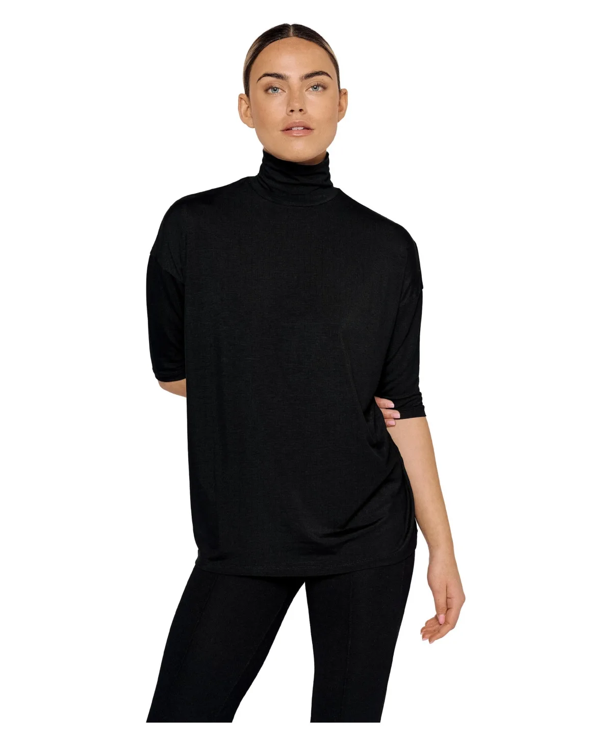 Tomasine 3/4-Sleeve Turtleneck Relaxed-Fit T-Shirt by Residus