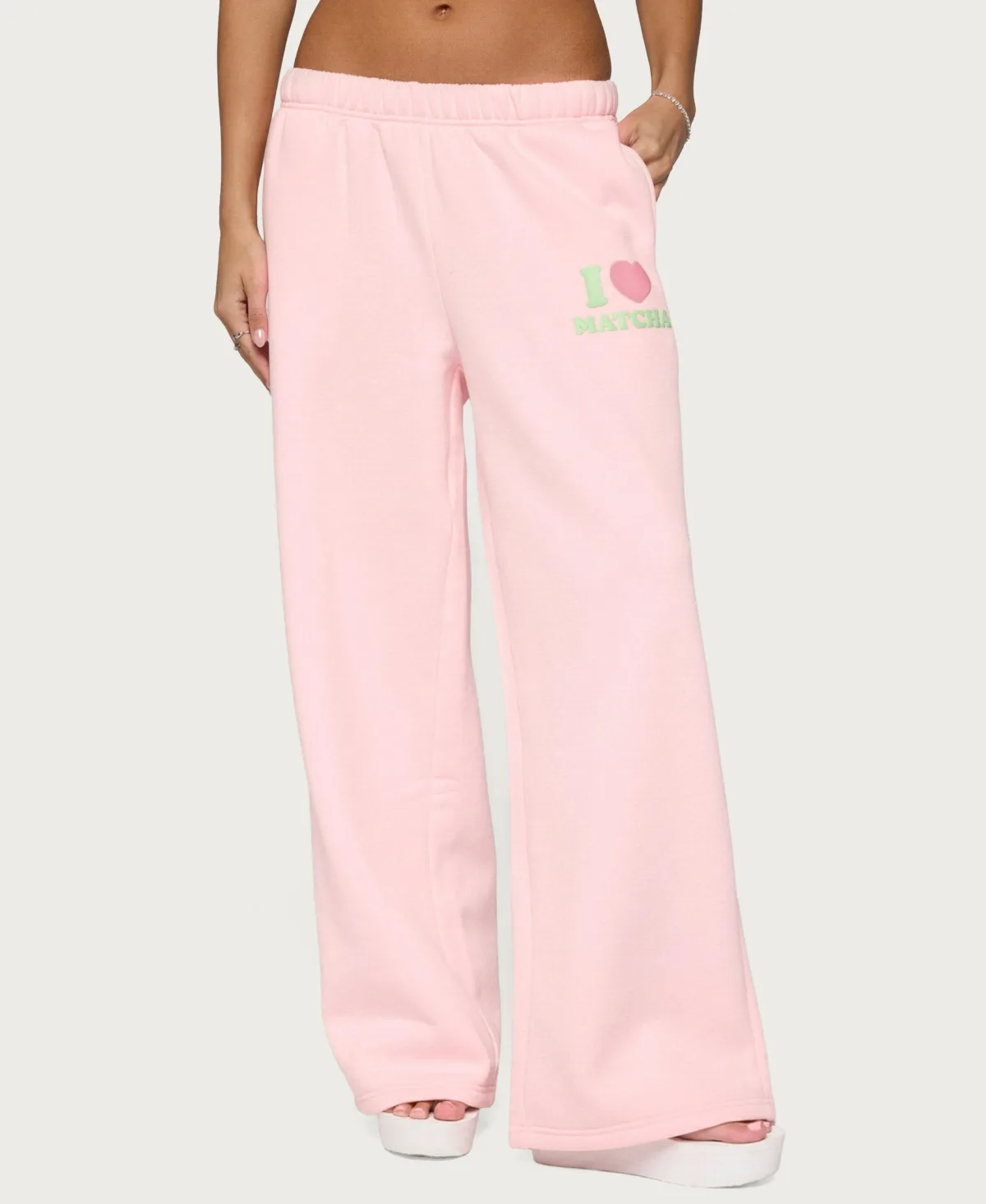 I Heart Matcha Sweatpants by Edikted