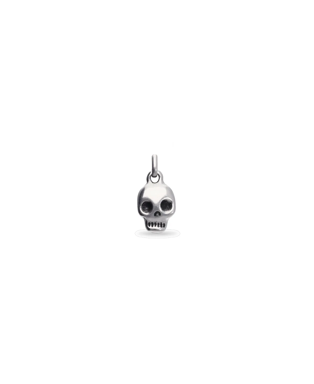 Charm in the Shape of a Skull by Unode50