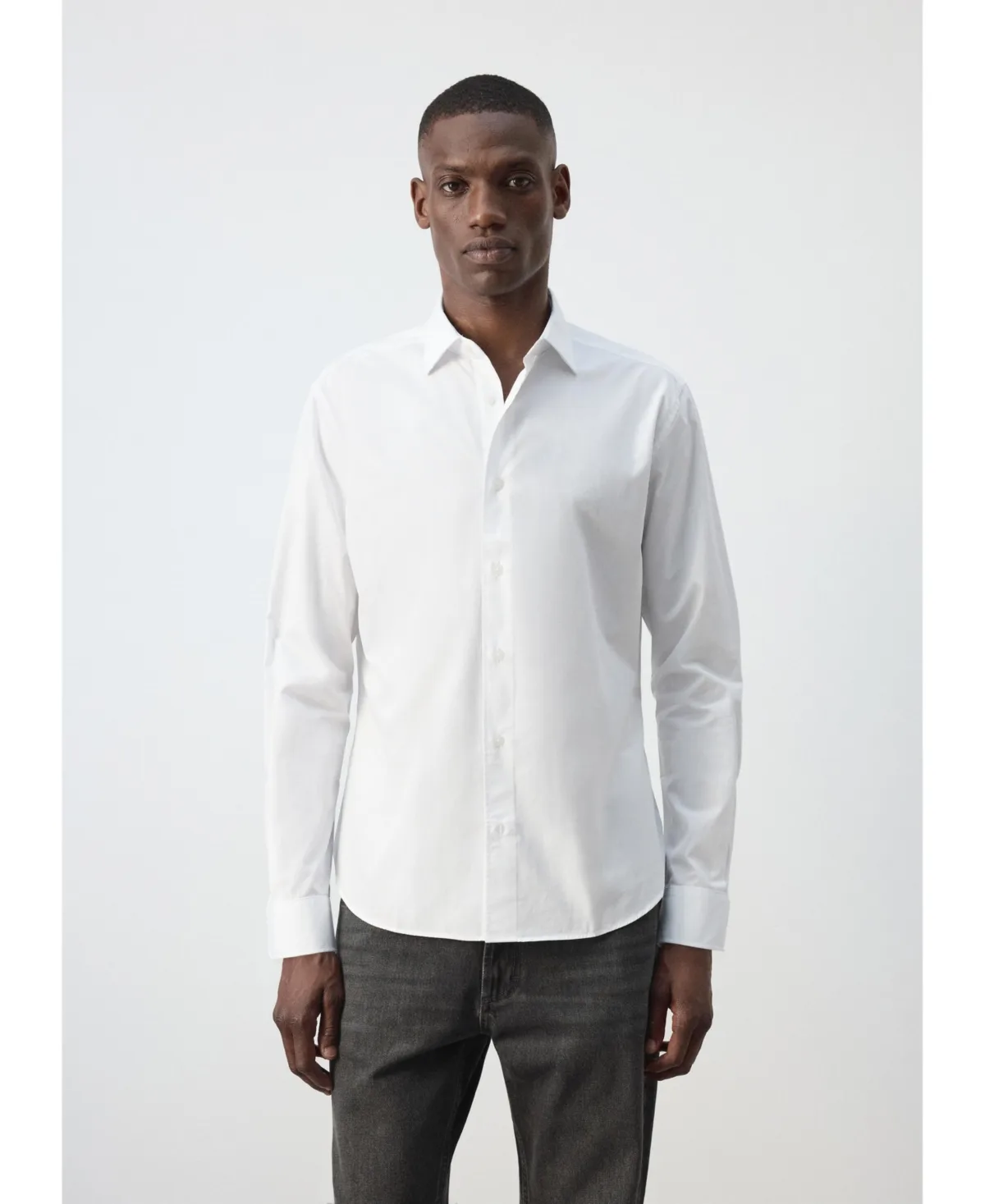 Long-Sleeve Button-Down Cotton Shirt