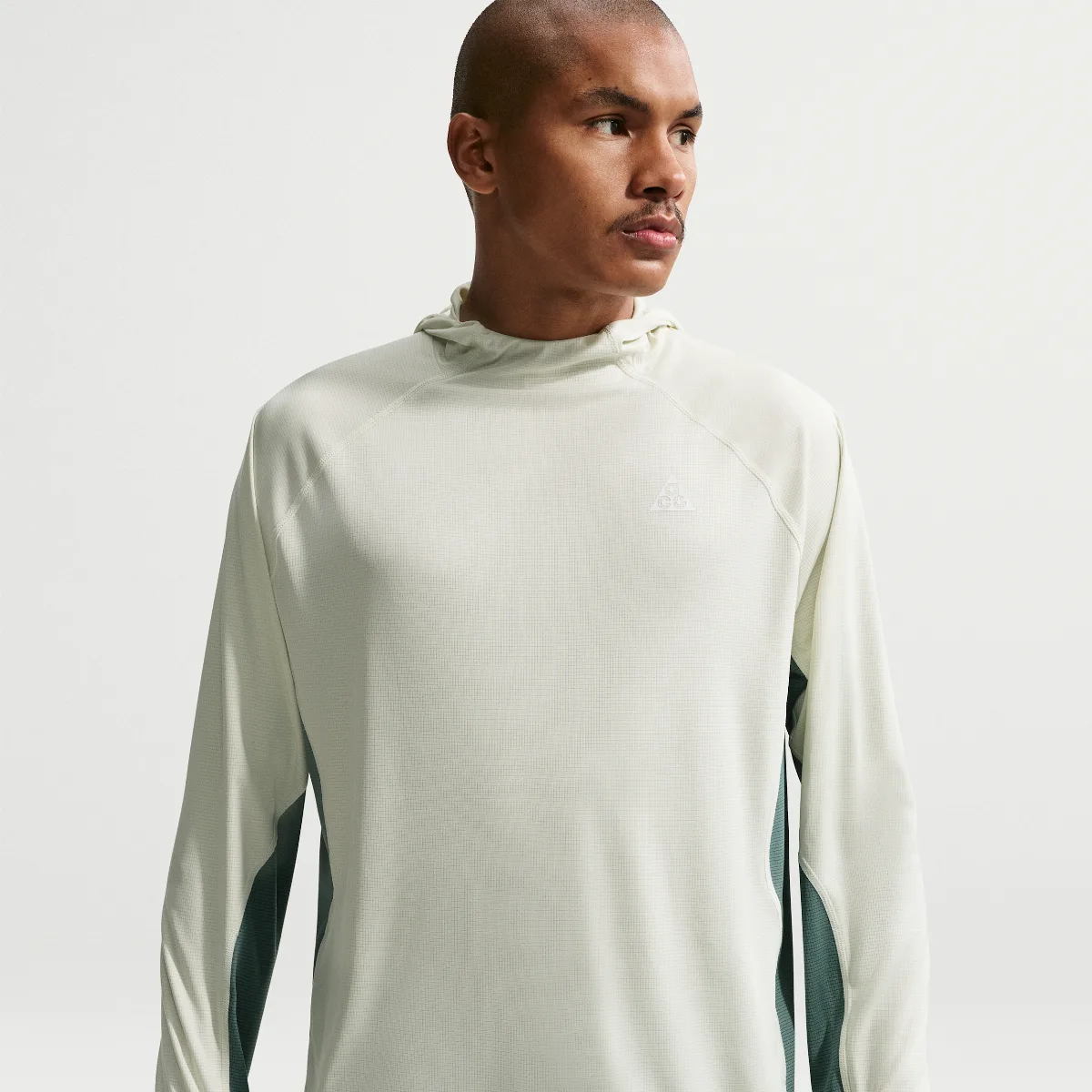 ACG Solar Chase Dri-FIT UV Protection Hooded Trail Running Top by Nike