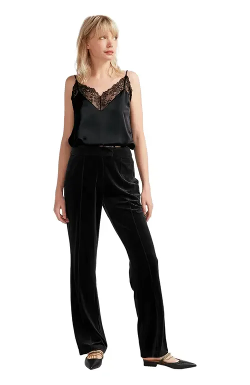 Reverie Velvet Pant by Belle & Bloom