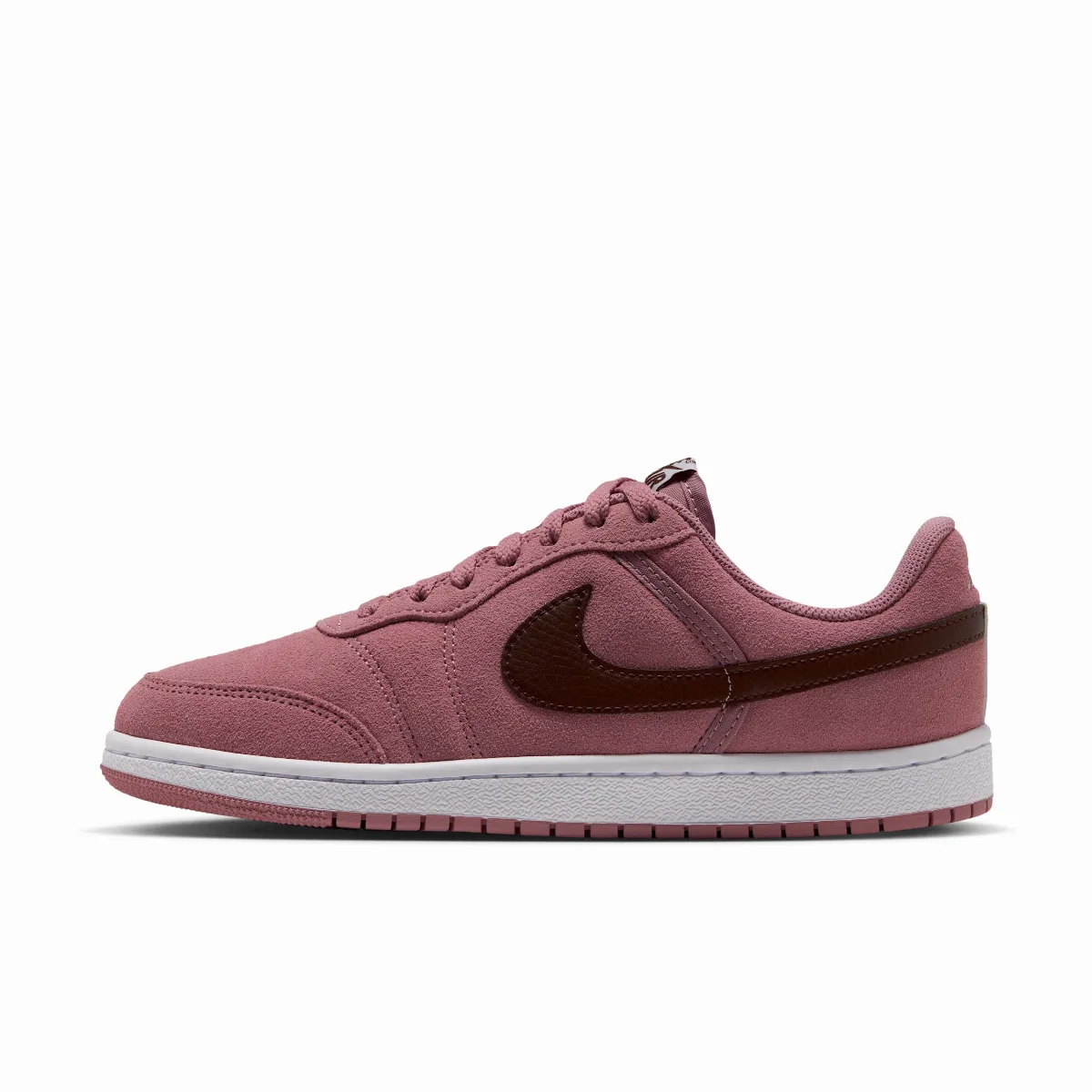 Air Jordan Skyline Low Shoes by Jordan