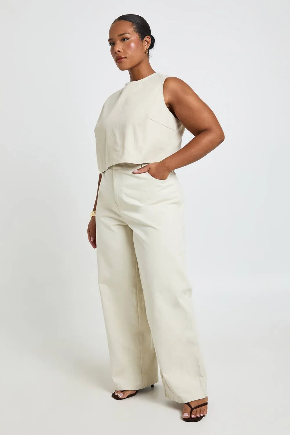 Twill Adjustable Waist Straight Leg Trouser by boohoo