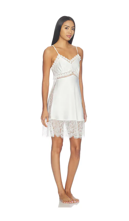 Skyler Solid Stretch Charm Chemise