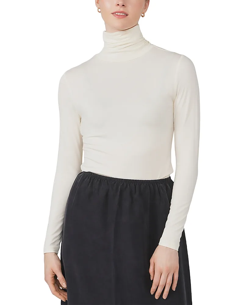 Stretch Knit Turtleneck by Point