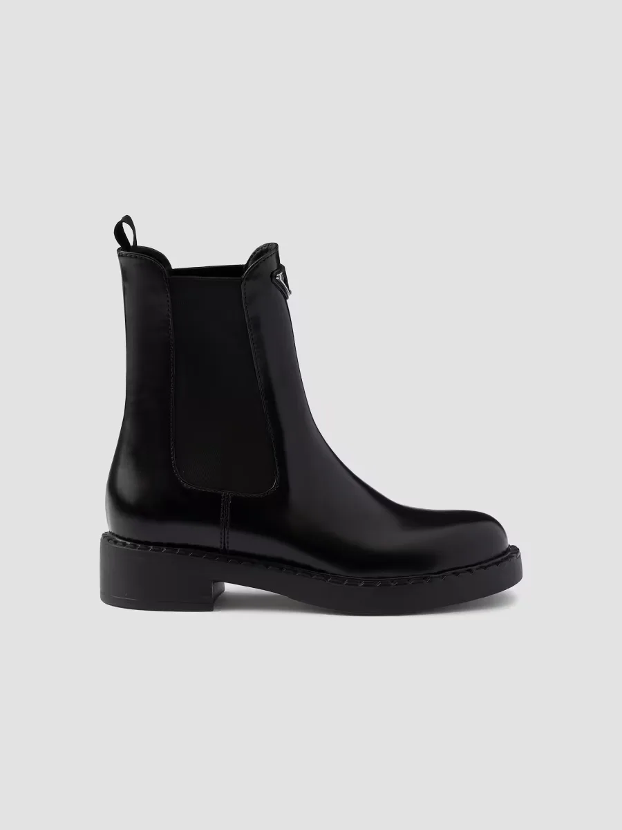 Brushed Calf Leather Chelsea Boots
