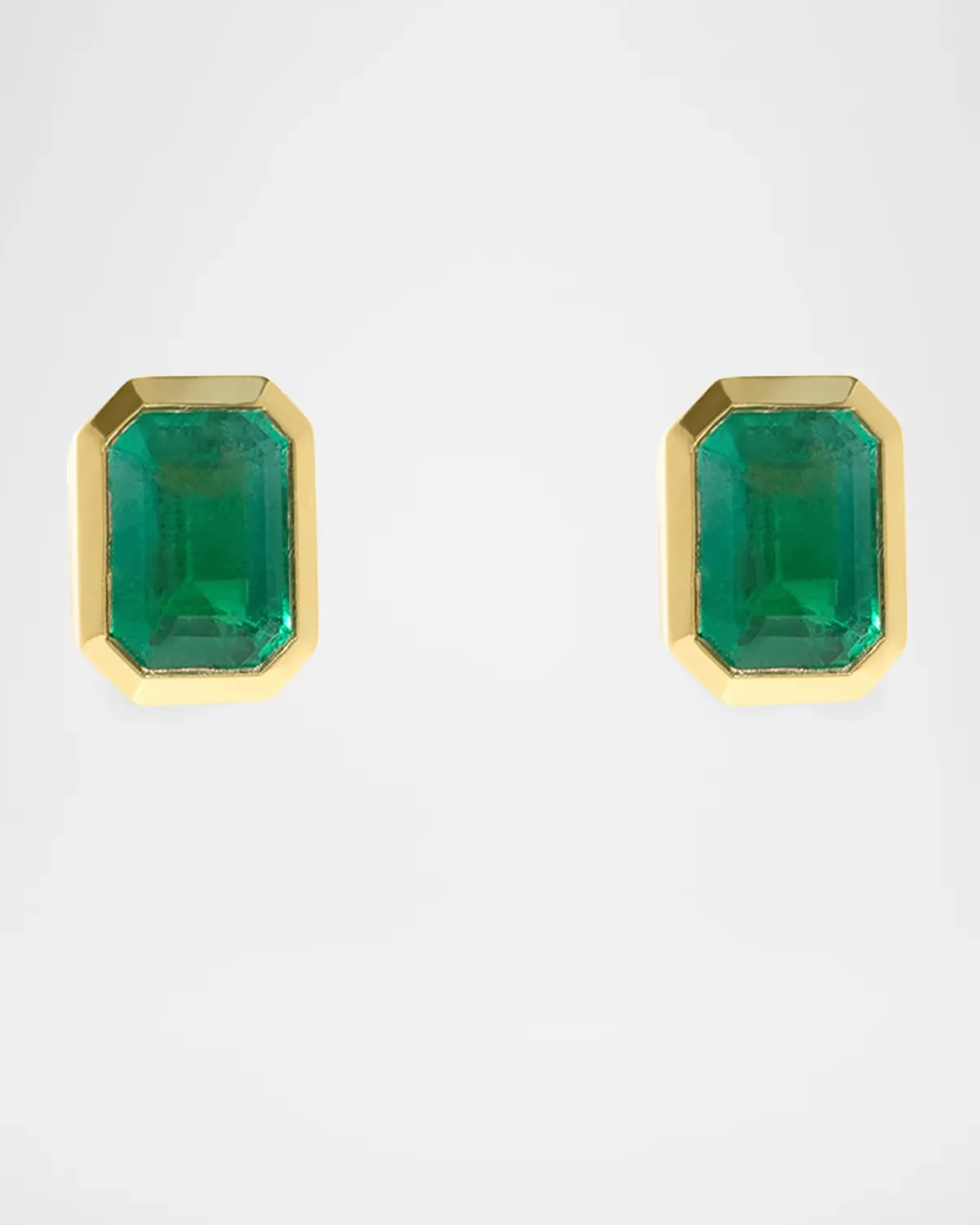 18K Rich Medium Emerald Stud Earrings