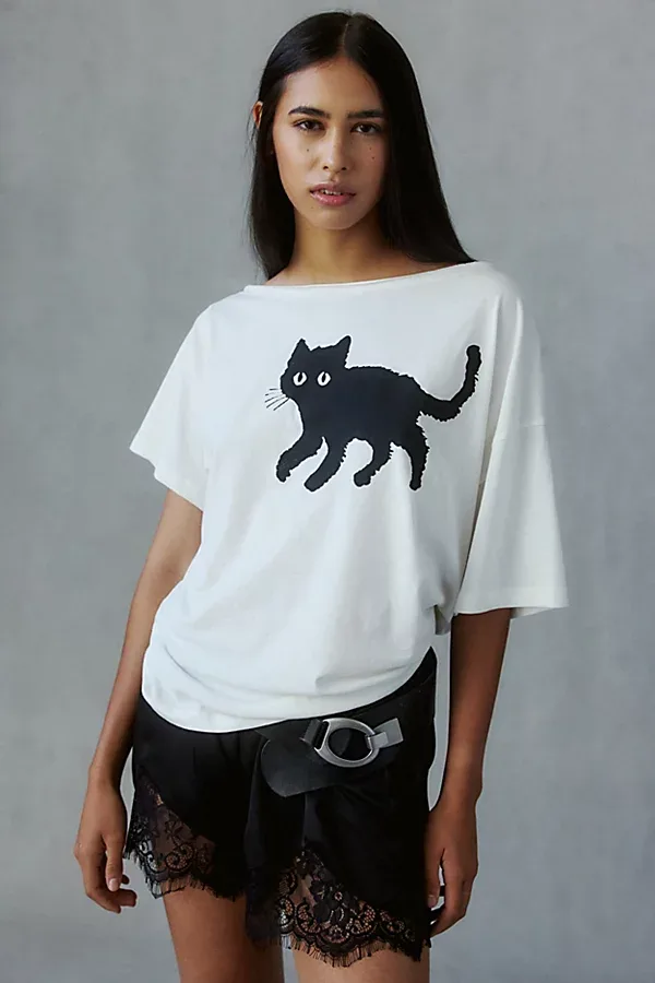 Spooky Cat Graphic Oversized Off-The-Shoulder Tee by Urban Outfitters