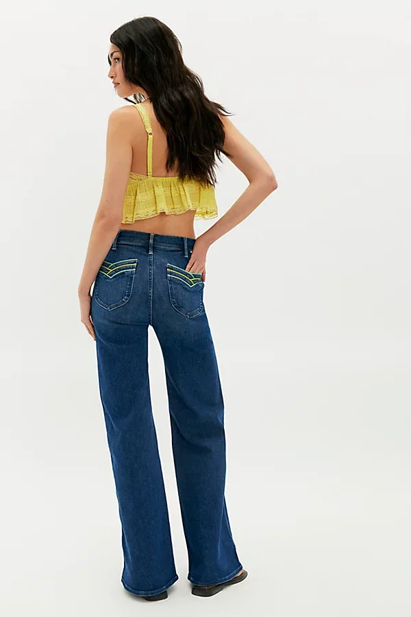 The Pipeline Hustler Roller Sneak Jeans by MOTHER