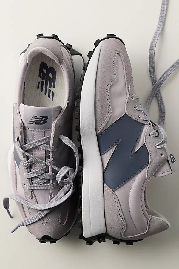 327 Sneakers by New Balance