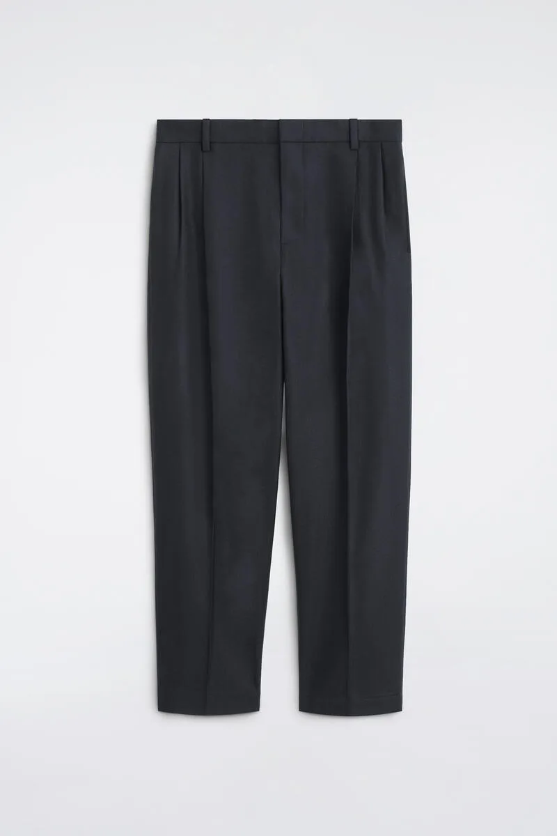 Pleated Wool Relaxed-Fit Straight-Leg Pants