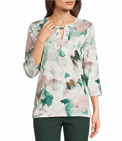 34 Sleeve Keyhole Neck Knit Top by Allison Daley