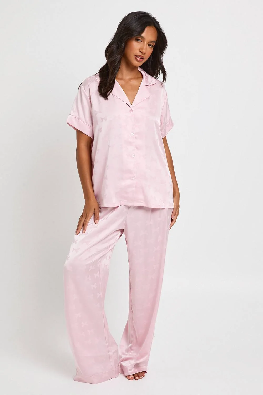 Bow Jacquard Satin Short Sleeve Shirt & Trouser Pyjama Set by boohoo