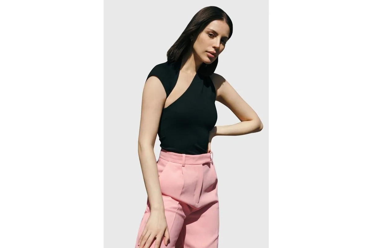 Manhattan Sleeveless Top by Marcella