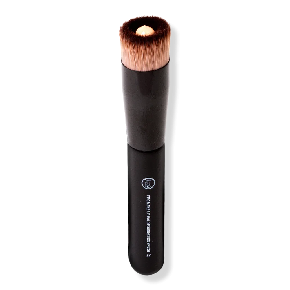 Pro Halo Foundation Brush by J.Cat Beauty