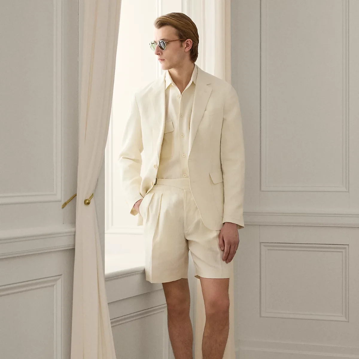 Relaxed Fit Hand-Tailored Linen Short by Ralph Lauren Purple Label