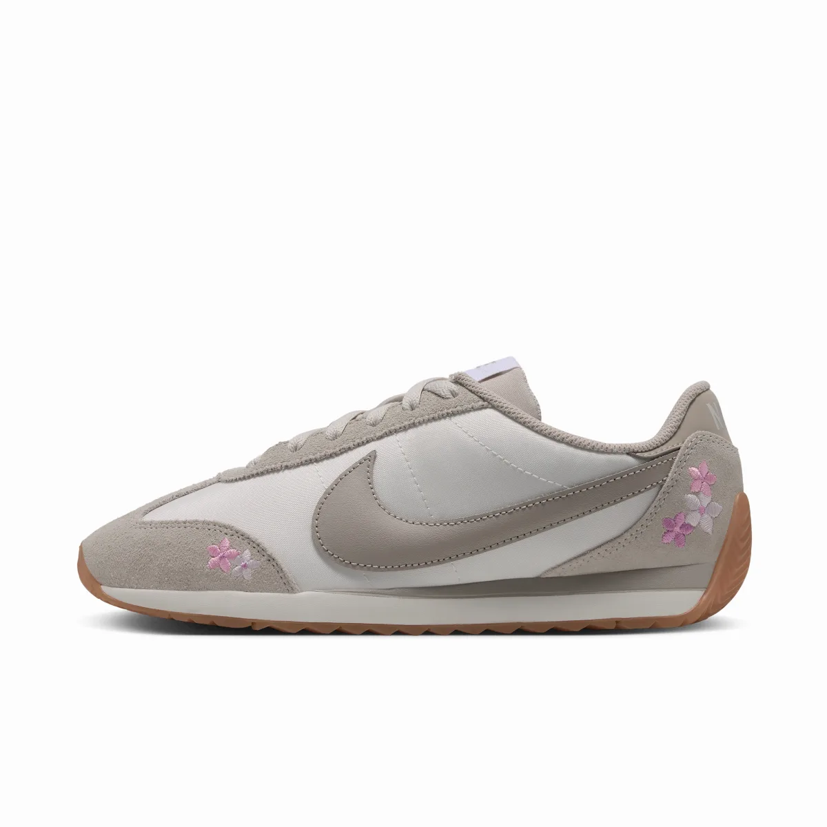 Pacific SE Shoes by Nike