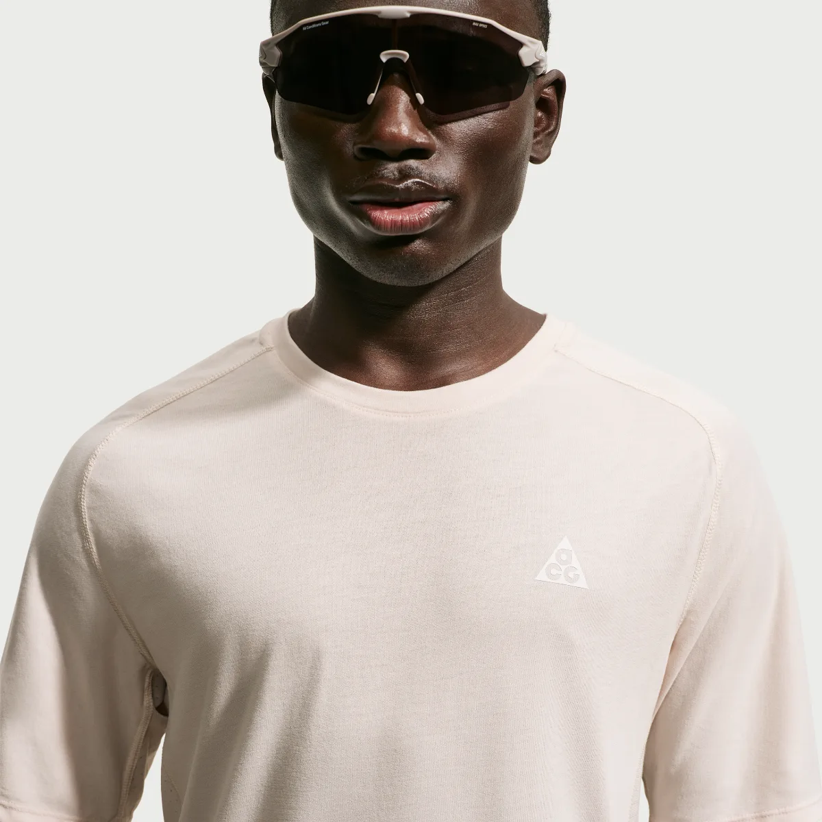 ACG Solar Chase Dri-FIT ADV Trail Running Top