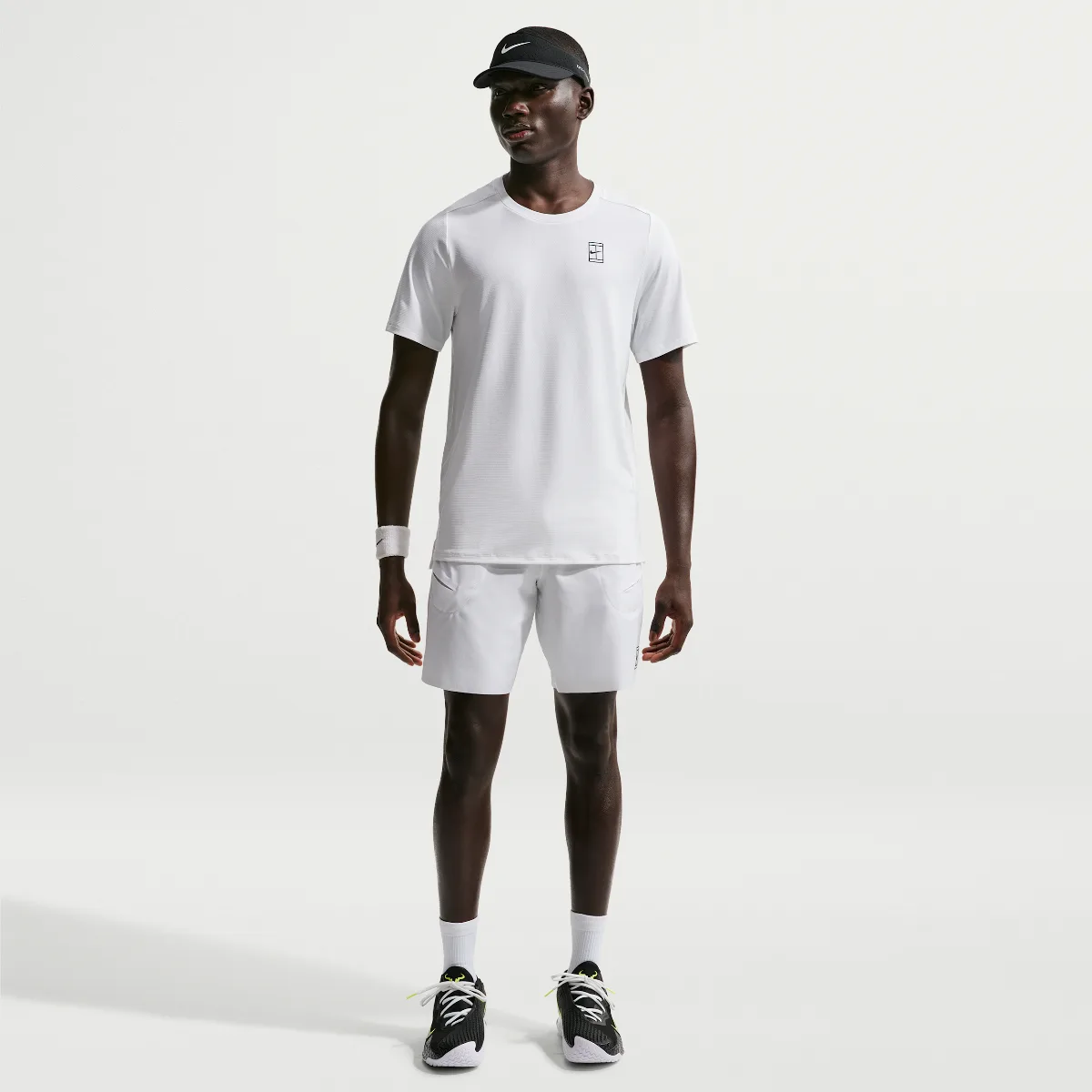 Court Advantage Dri-FIT 8" Tennis Shorts by Nike