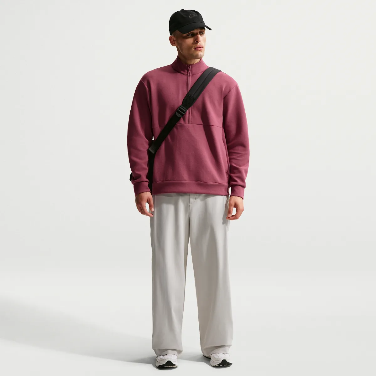 24.7 PerfectStretch Dri-FIT UV Trousers by Nike