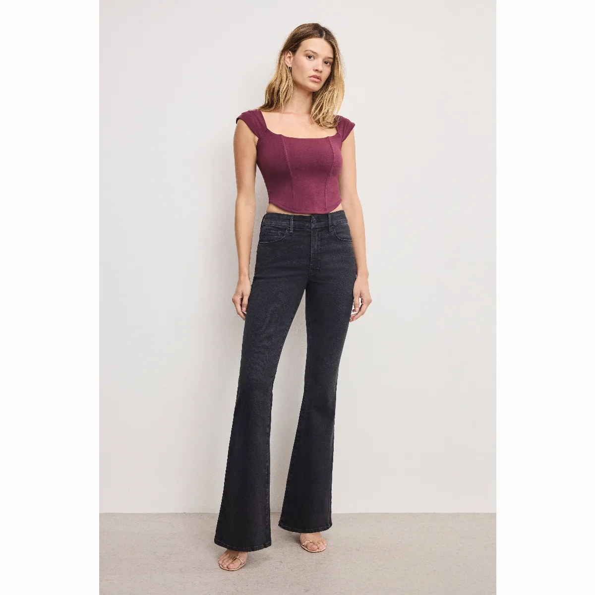 Dolly Joleans Flare Jeans by GOOD AMERICAN