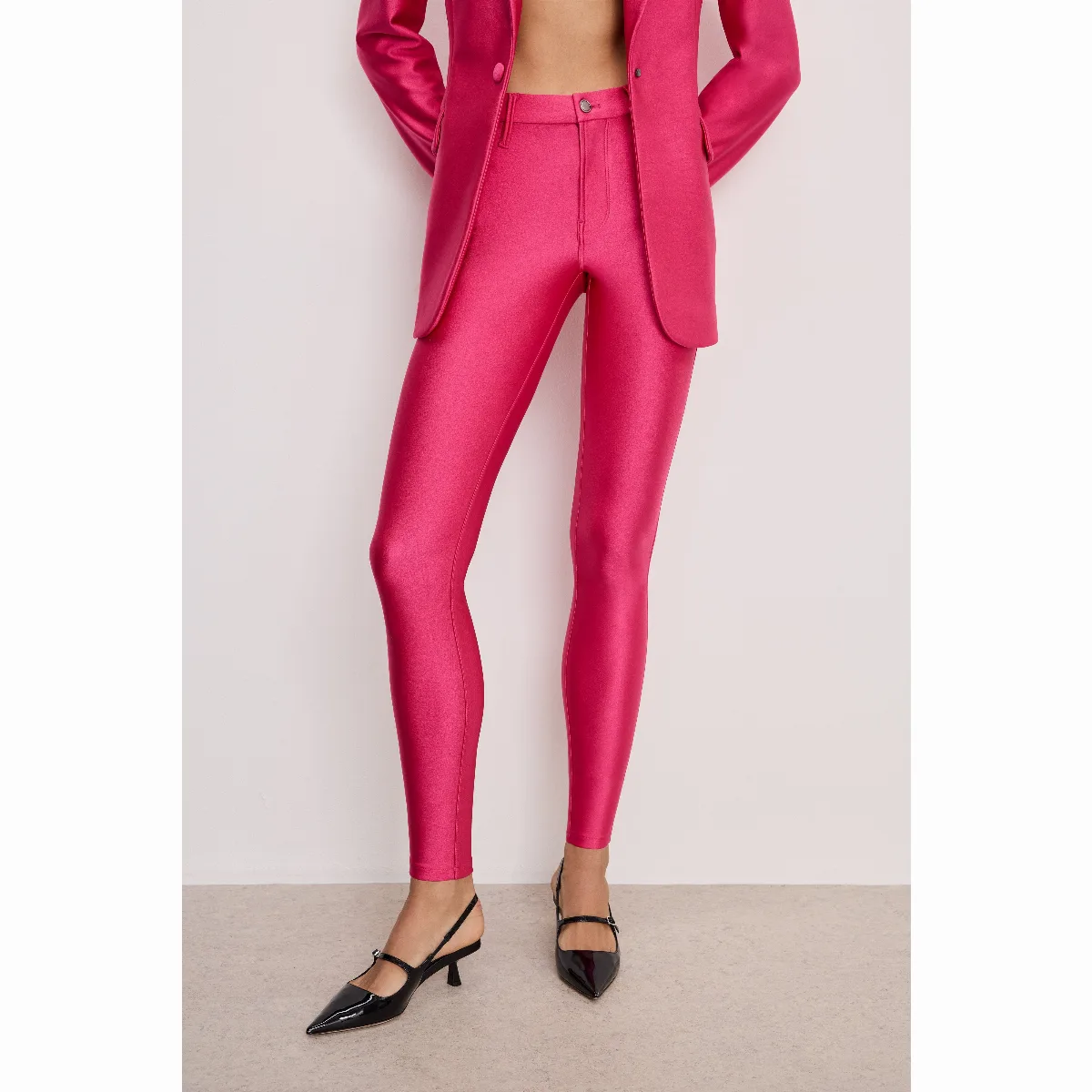 Compression Shine Good Waist Leggings - by Khloé Kardashian by GOOD AMERICAN