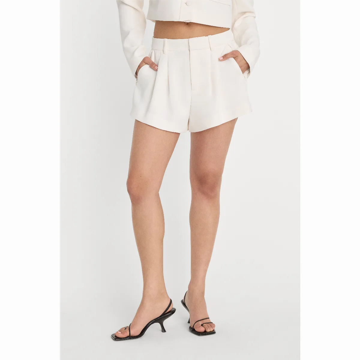 Luxe Suiting Trouser Short by Khloé Kardashian by GOOD AMERICAN