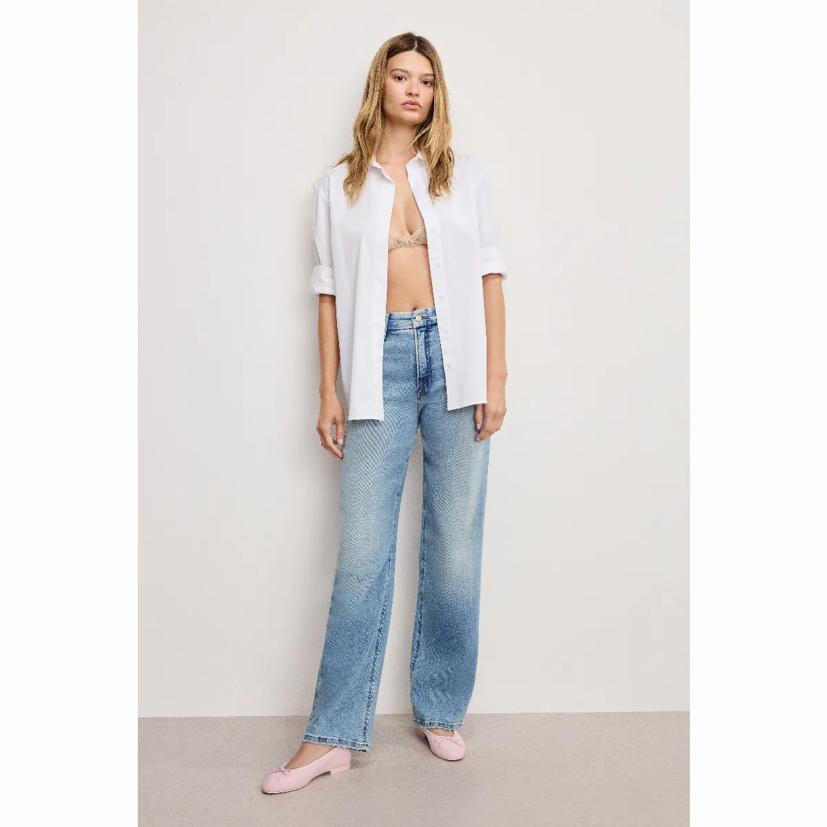 Soft Tech Good True Straight Jeans by Khloé Kardashian by GOOD AMERICAN