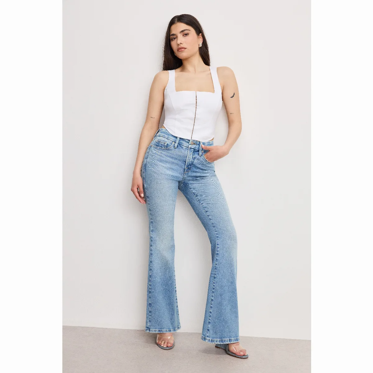 Dolly Joleans Flare Jeans by Khloé Kardashian